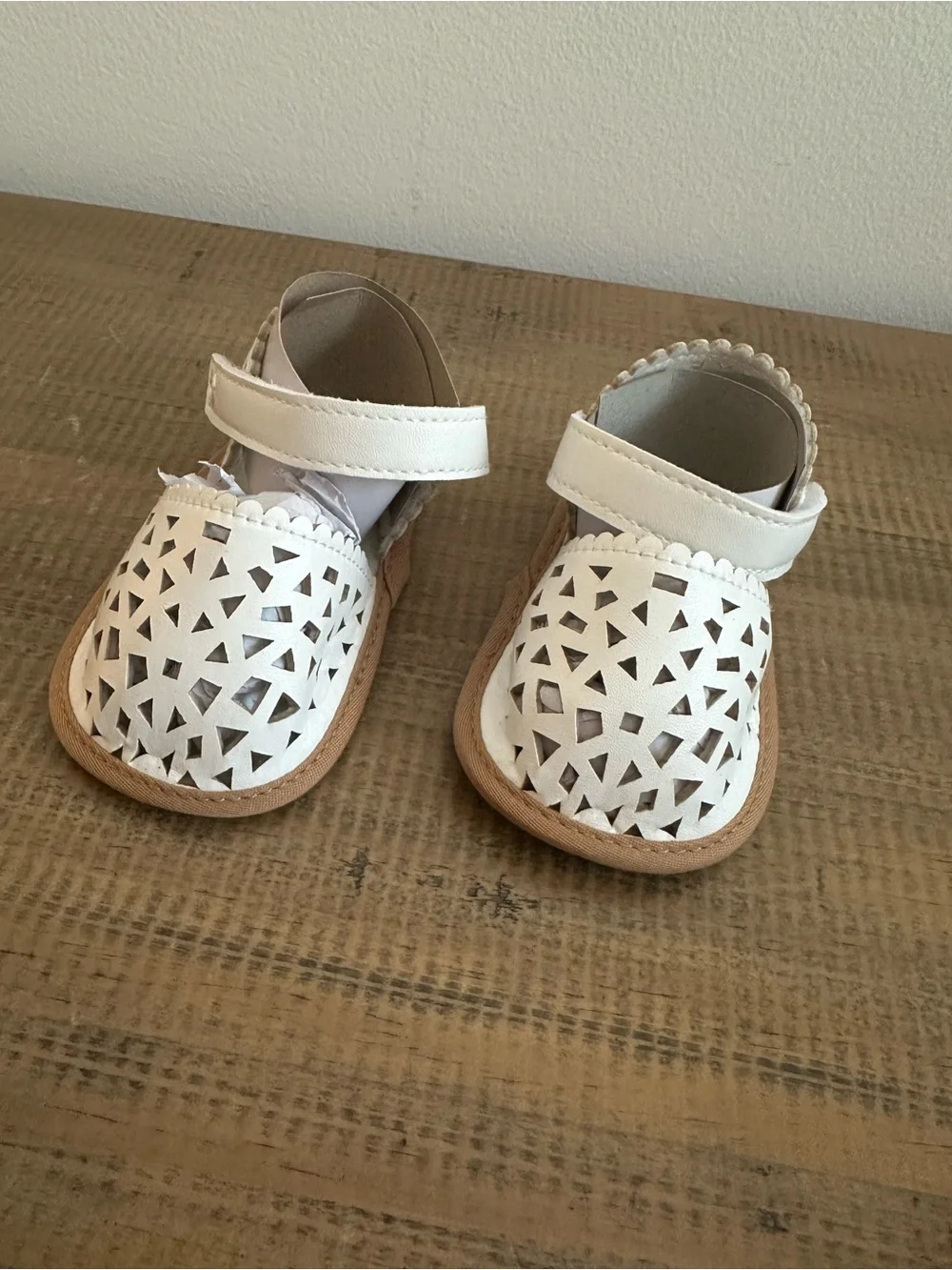 Lucky Brand White Baby Crib Shoes